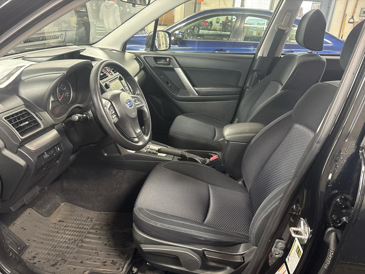Subaru Forester 4dr CVT 2.5i PZEV 2016