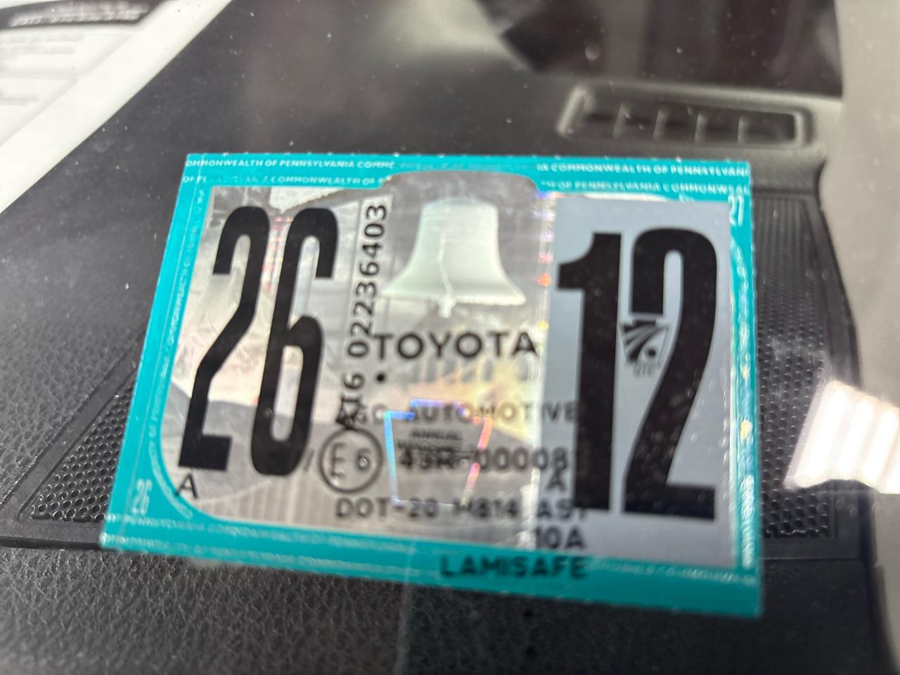 Toyota RAV4 AWD 4dr LE (Natl) 2014