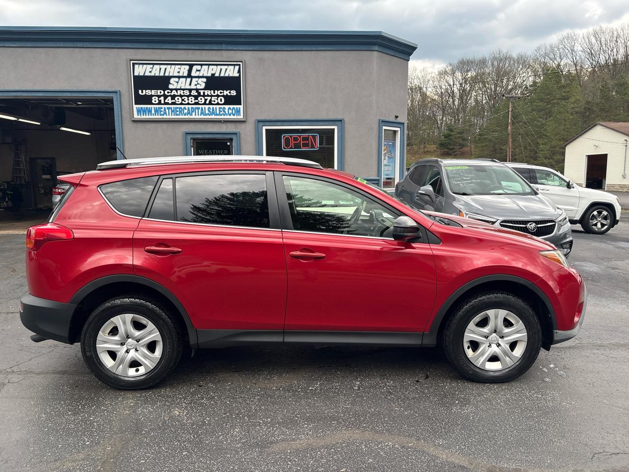 Toyota RAV4 AWD 4dr LE (Natl) 2014