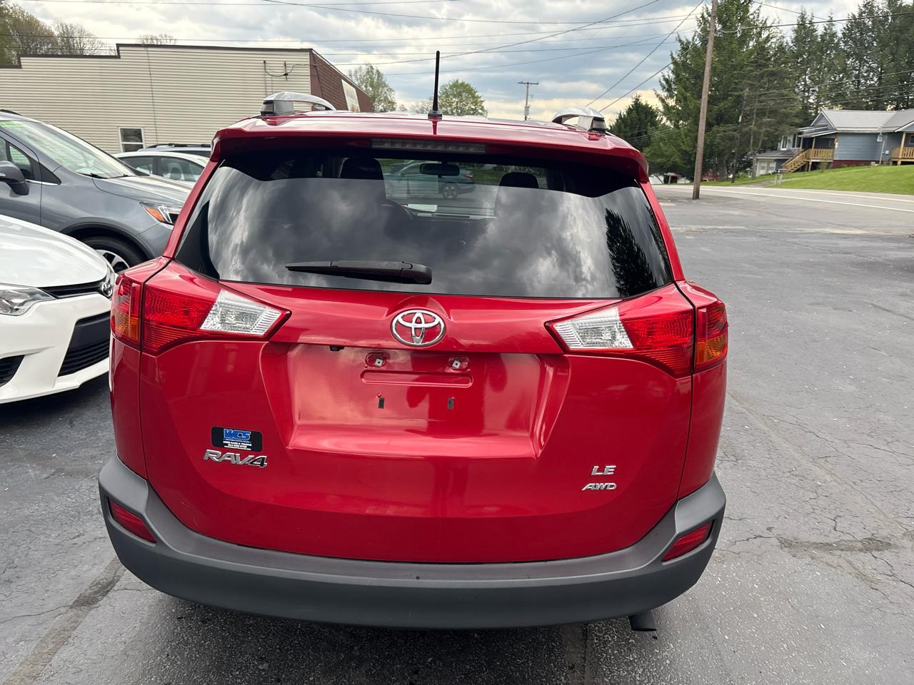 Toyota RAV4 AWD 4dr LE (Natl) 2014
