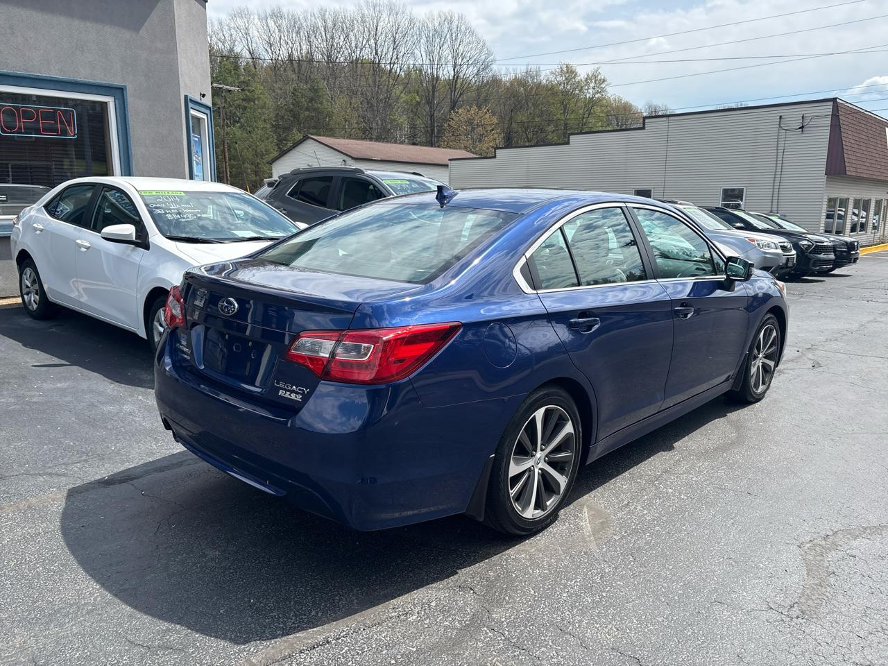 Subaru Legacy 2.5i Limited 2017