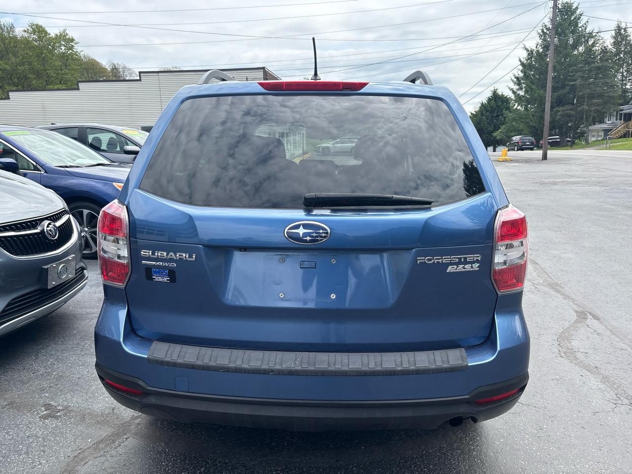 Subaru Forester 4dr CVT 2.5i Premium PZEV 2015