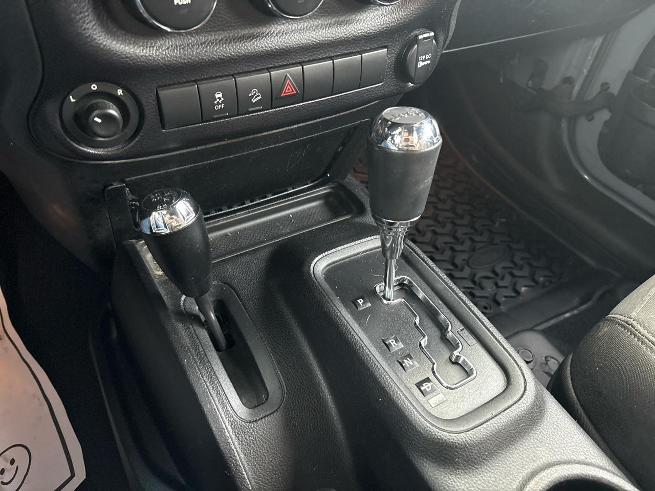 Jeep Wrangler Unlimited 4WD 4dr Sport 2014