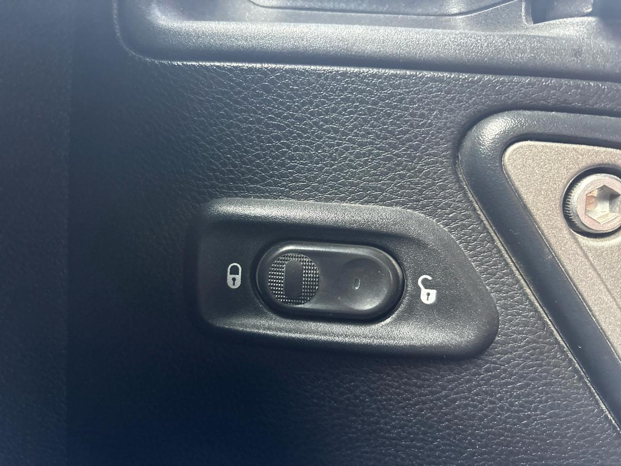 Jeep Wrangler Unlimited 4WD 4dr Sport 2014