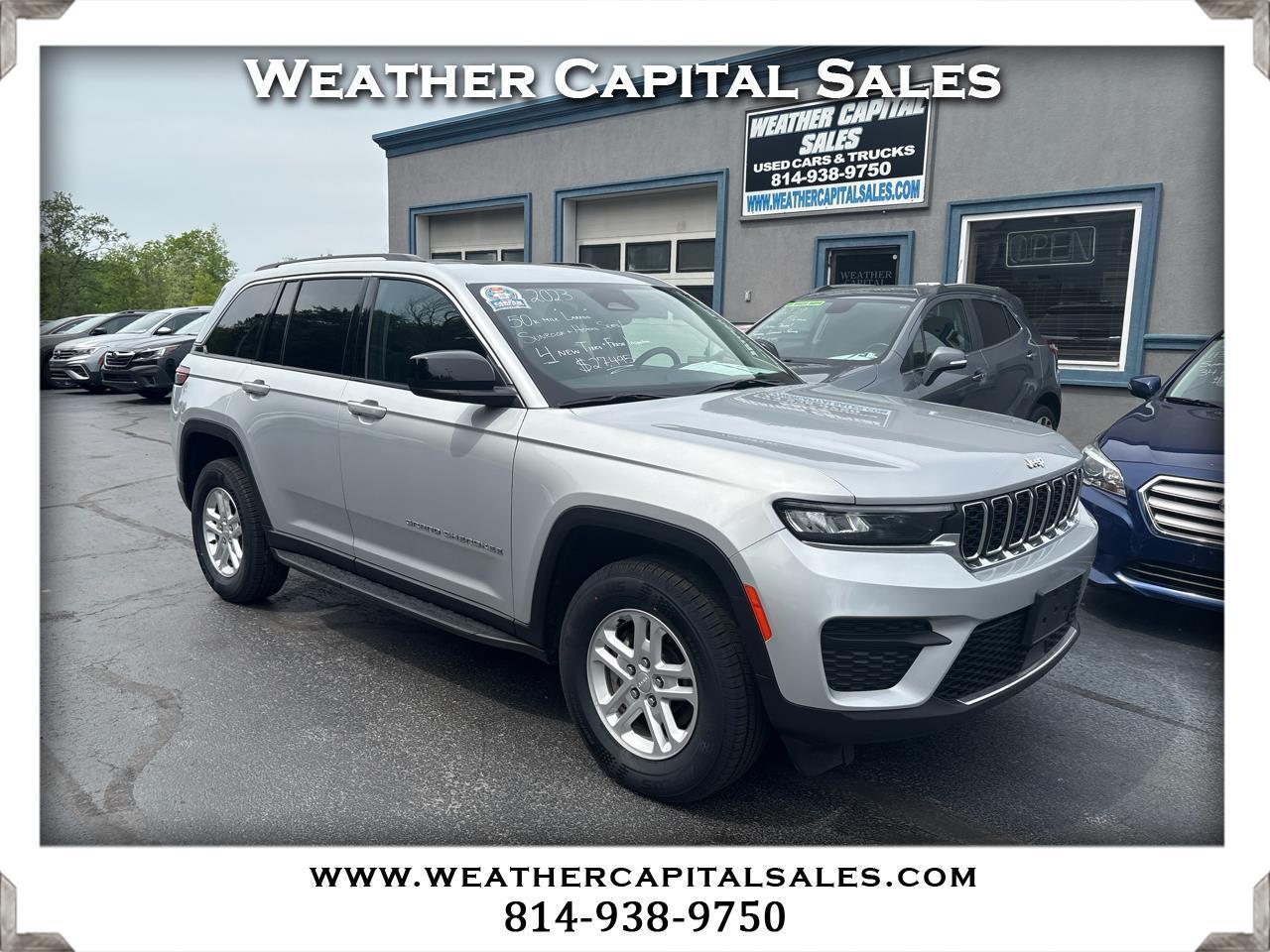 Jeep Grand Cherokee Laredo 4x4 2023