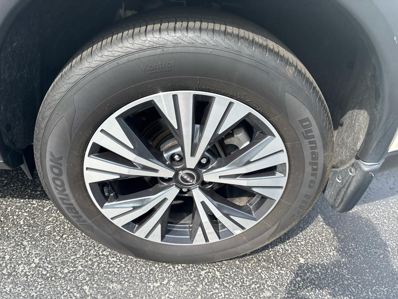 Nissan Rogue AWD SV 2023