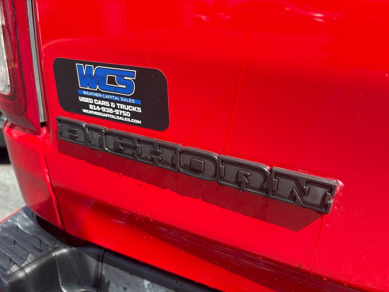 RAM 1500 Big Horn 4x4 Quad Cab 6'4" Box 2022