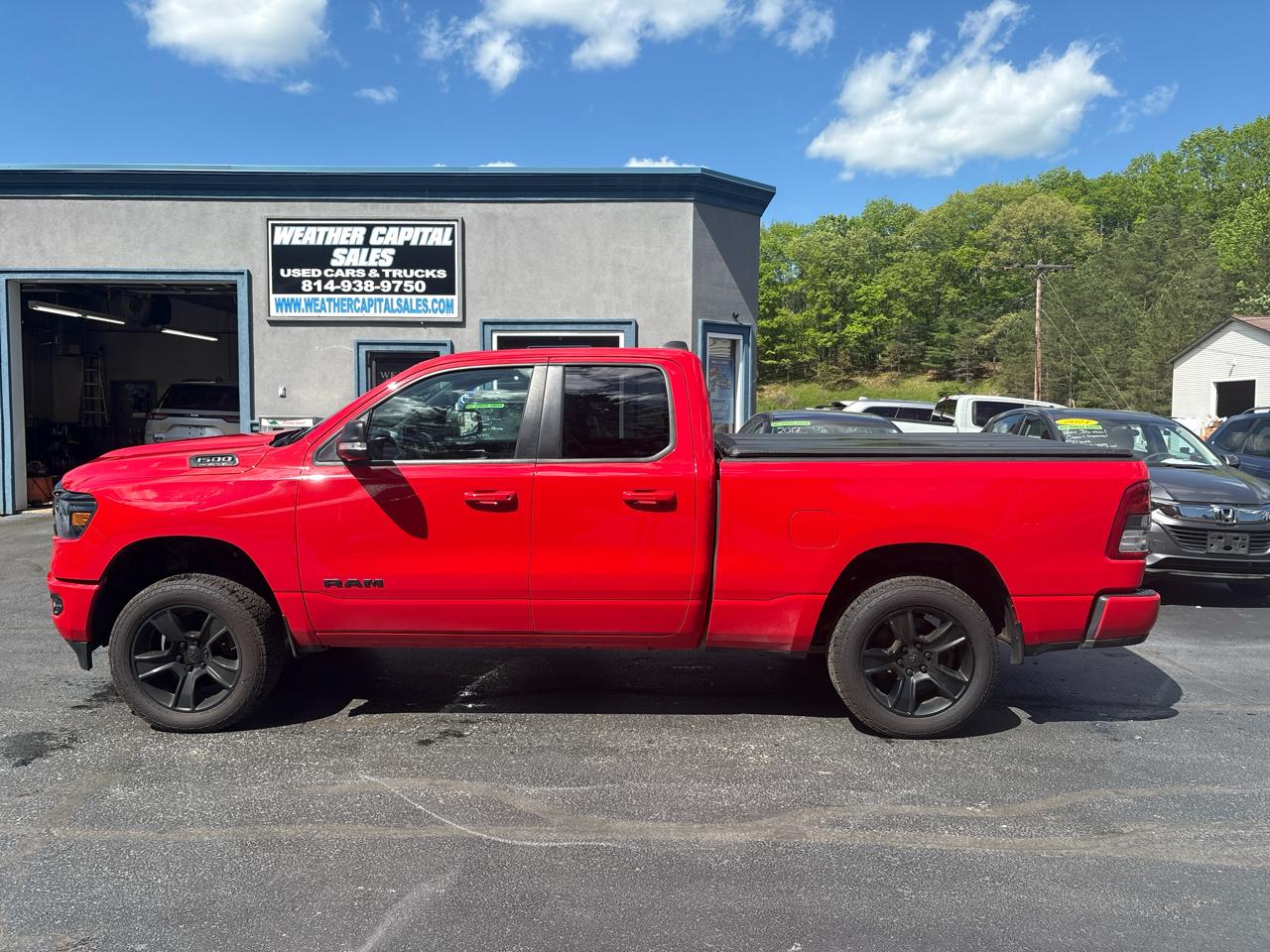 RAM 1500 Big Horn 4x4 Quad Cab 6'4" Box 2022
