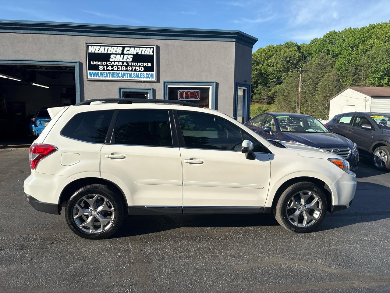 Subaru Forester 4dr CVT 2.5i Touring PZEV 2016