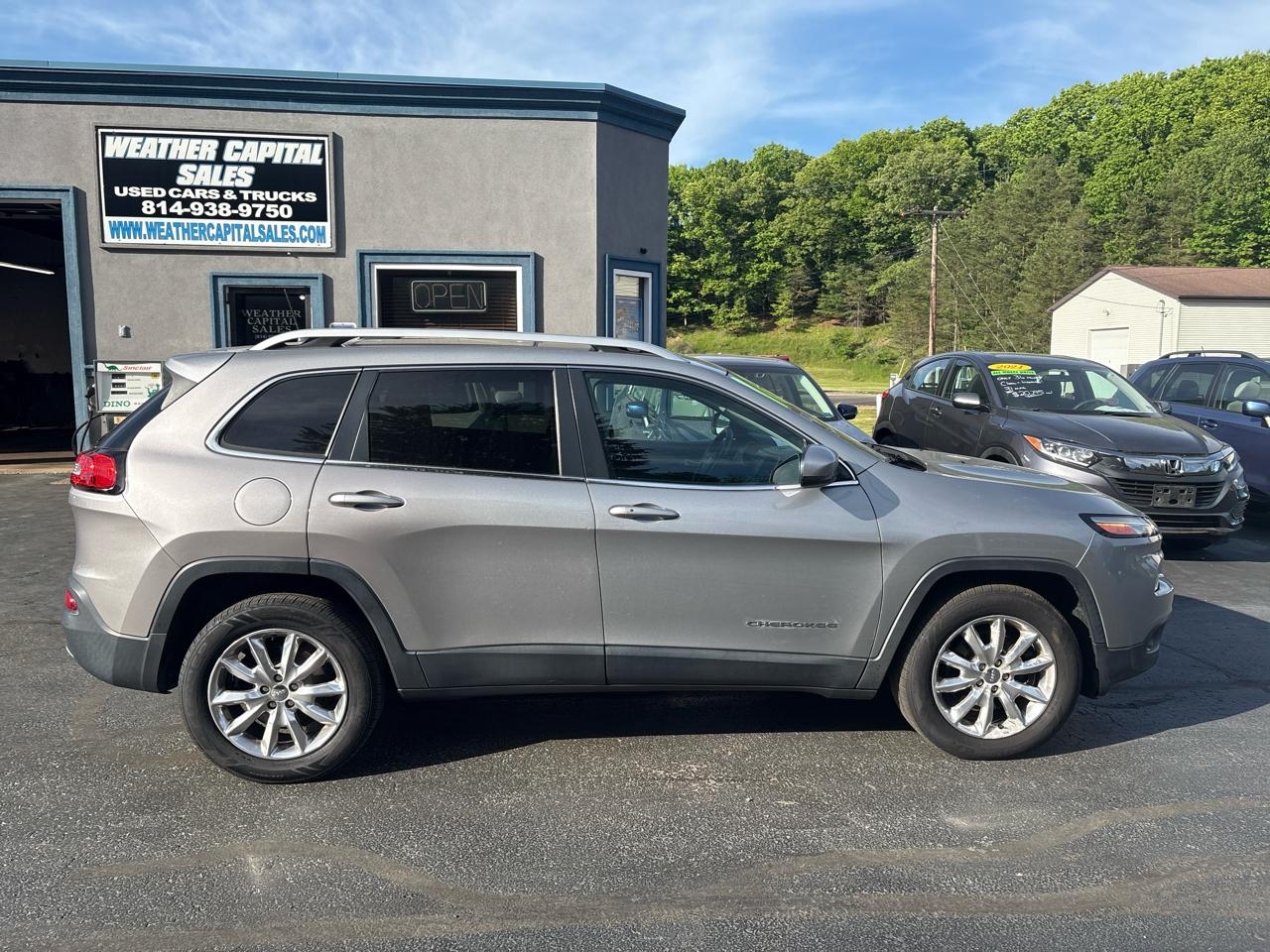 Jeep Cherokee 4WD 4dr Limited 2016