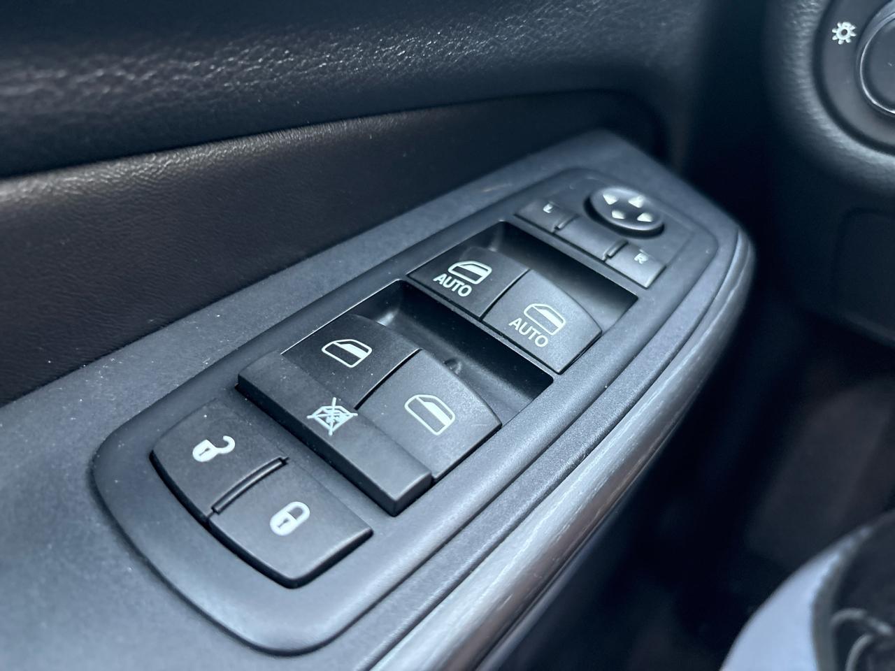 Jeep Cherokee 4WD 4dr Limited 2016