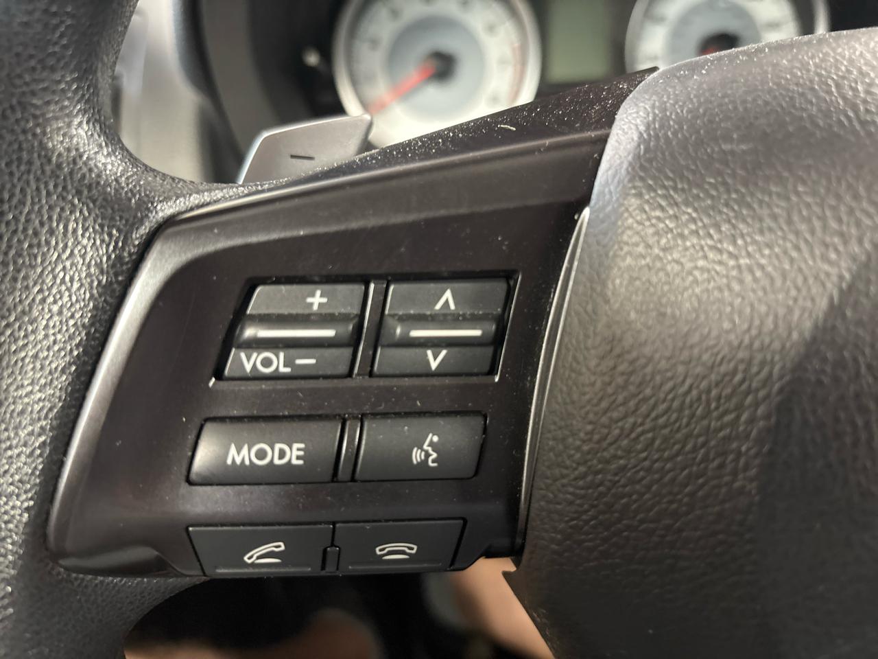 Subaru Impreza Sedan 4dr Auto 2.0i Premium 2013
