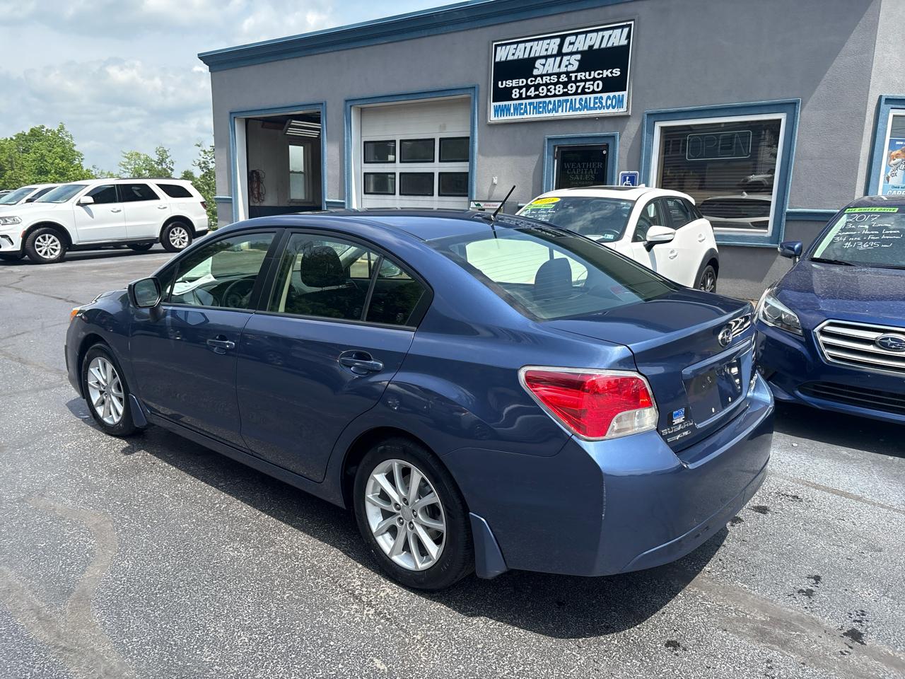Subaru Impreza Sedan 4dr Auto 2.0i Premium 2013