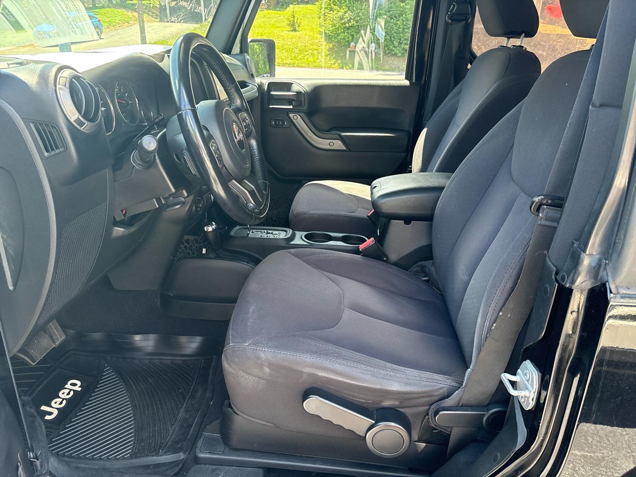 Jeep Wrangler 4WD 2dr Sport 2015