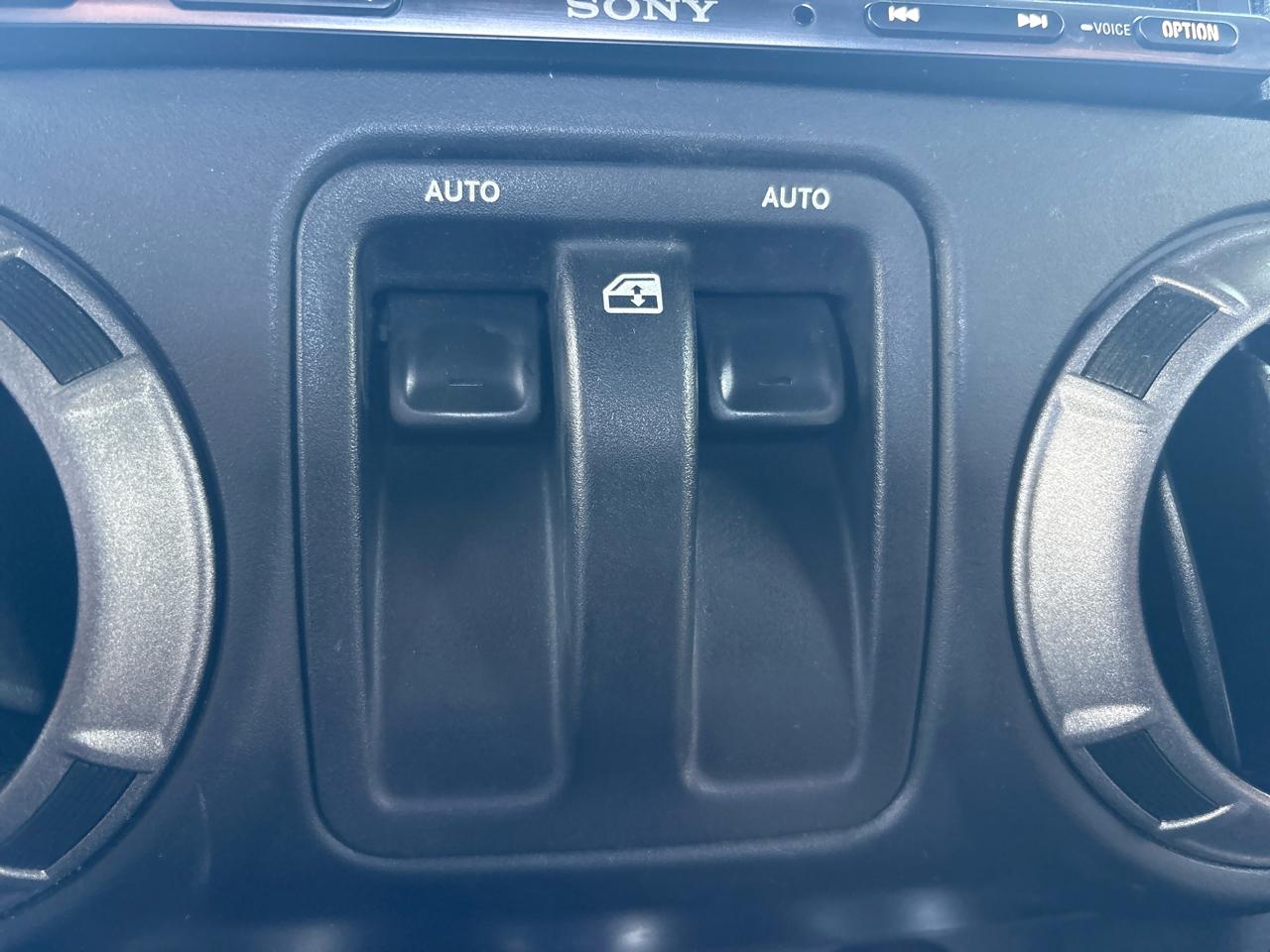 Jeep Wrangler 4WD 2dr Sport 2015