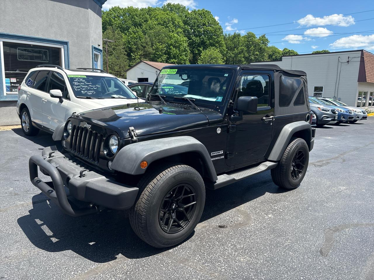 Jeep Wrangler 4WD 2dr Sport 2015