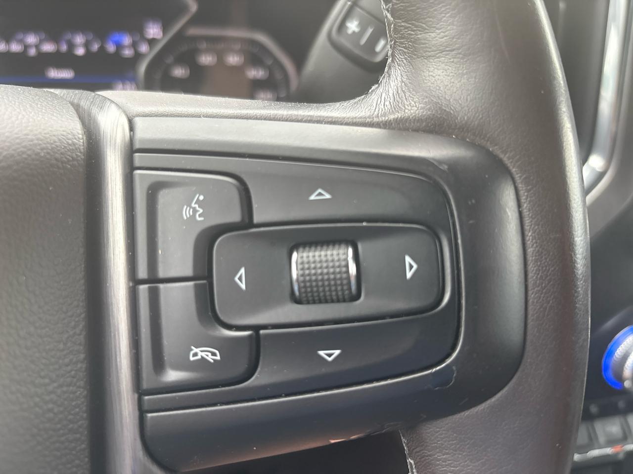 GMC Sierra 1500 4WD Crew Cab 147" Denali 2020