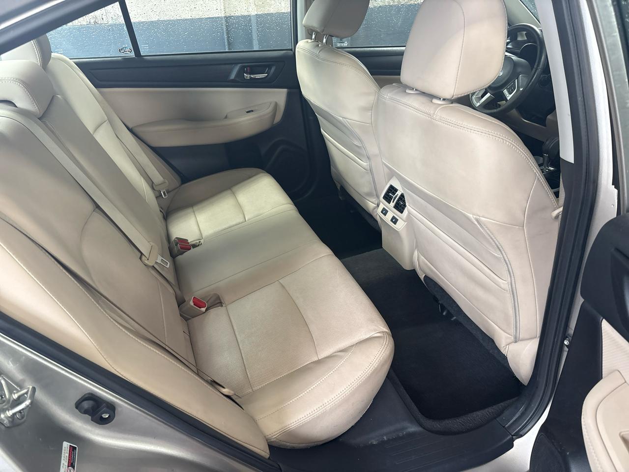 Subaru Legacy 2.5i Limited 2017