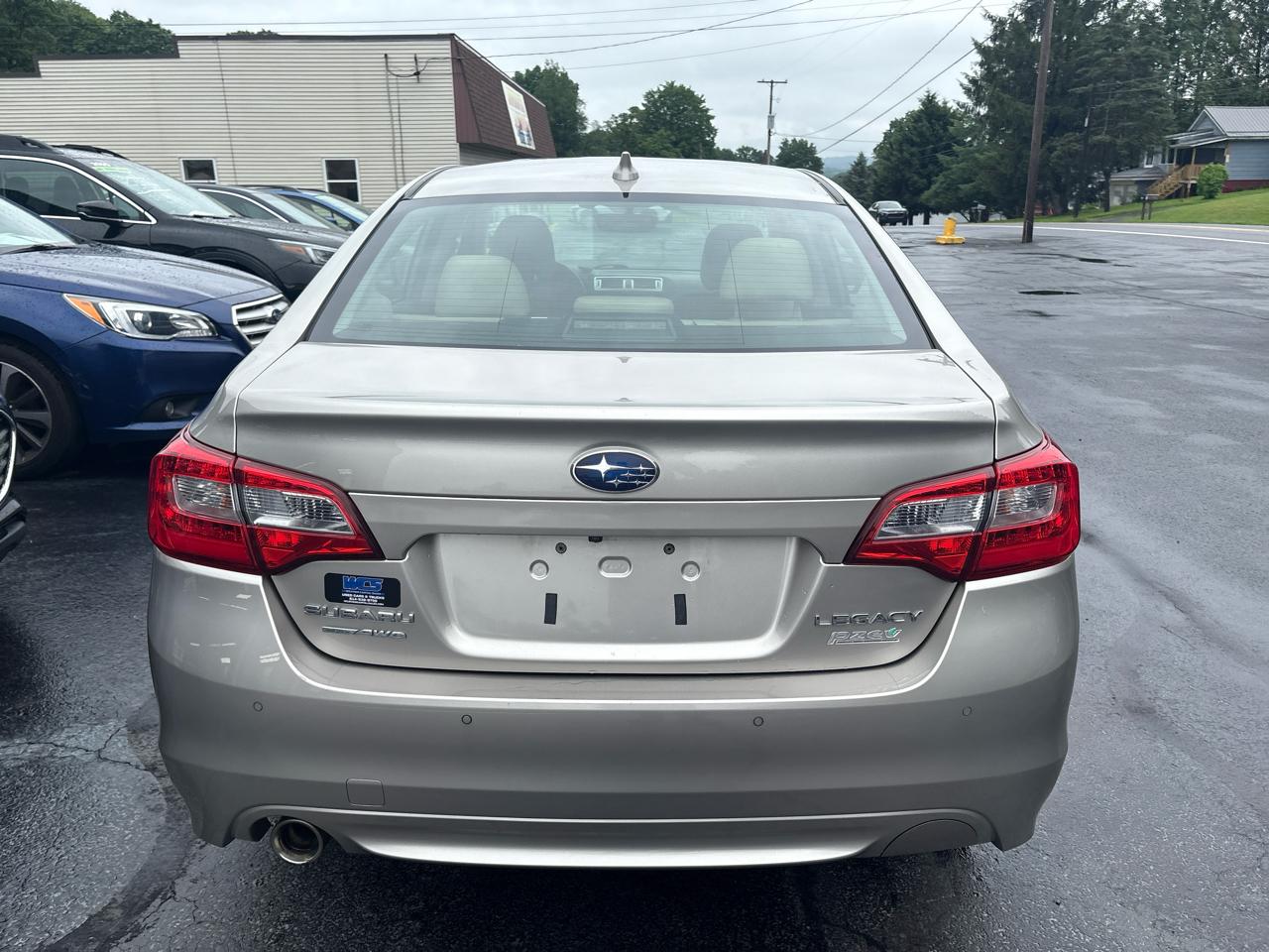 Subaru Legacy 2.5i Limited 2017