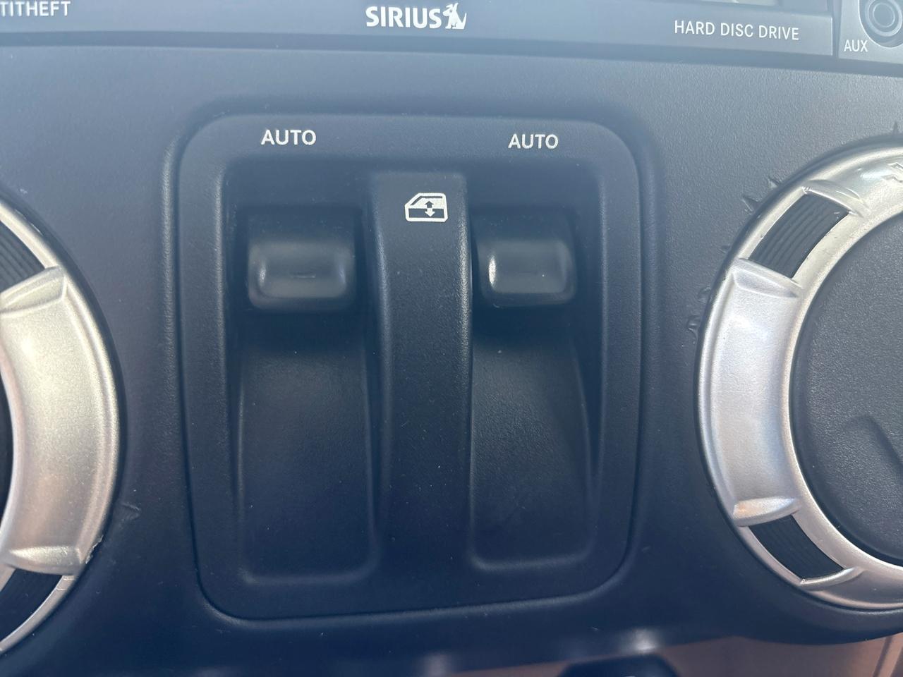 Jeep Wrangler 4WD 2dr Sahara 2012