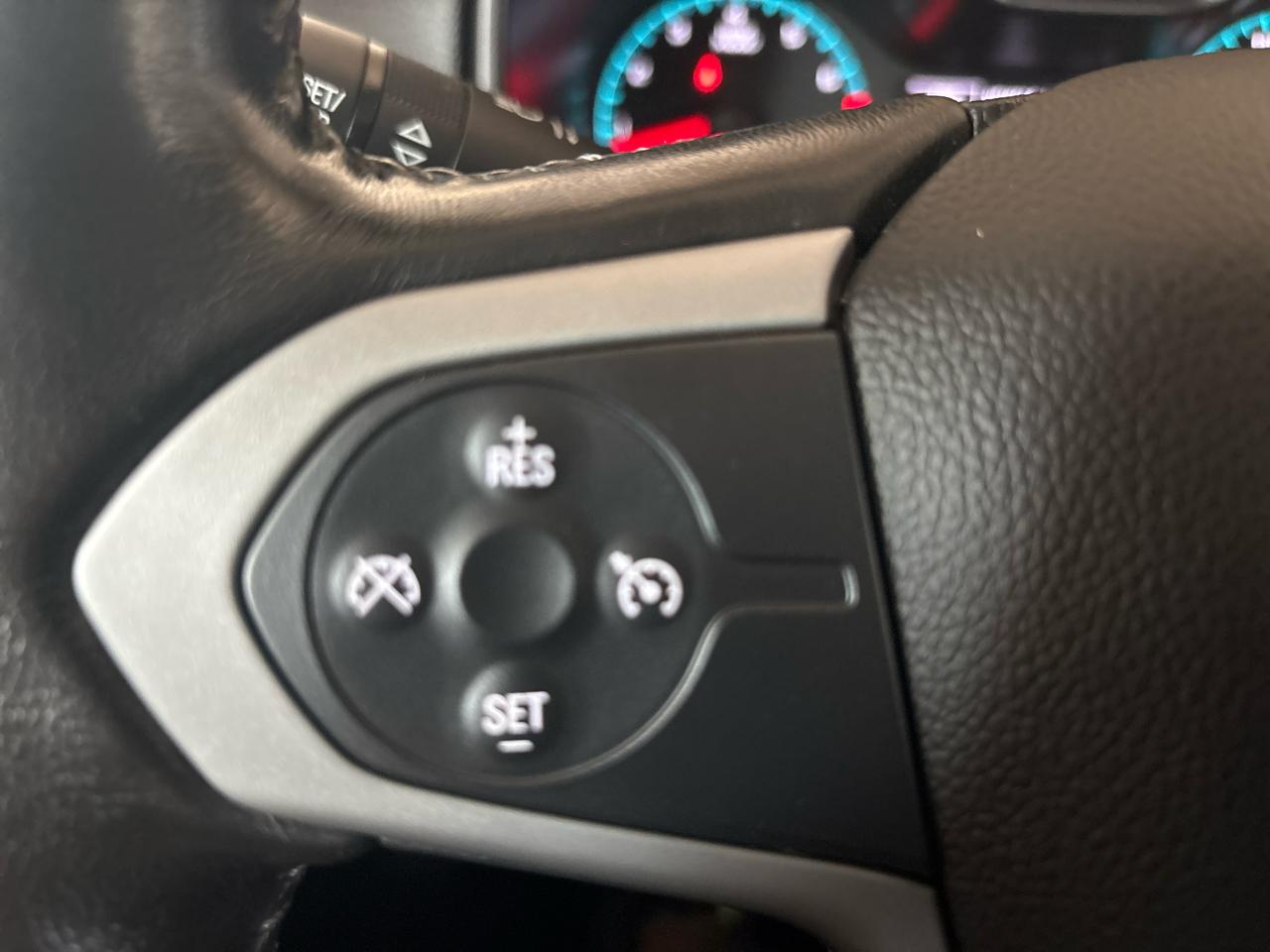 Chevrolet Colorado 4WD Crew Cab 128.3" LT 2015