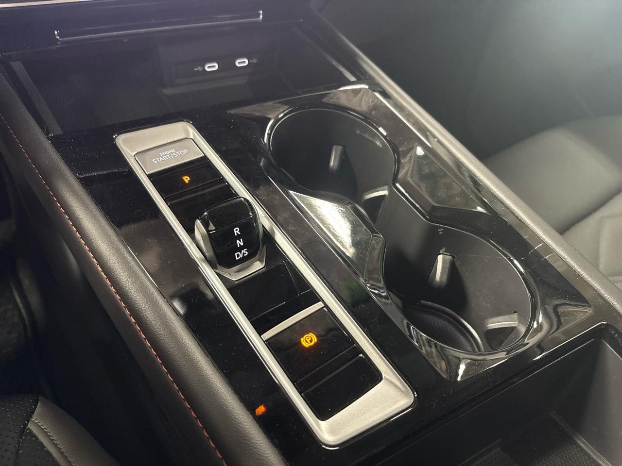 Volkswagen Atlas 2.0T Peak Edition SEL 4MOTION 2024