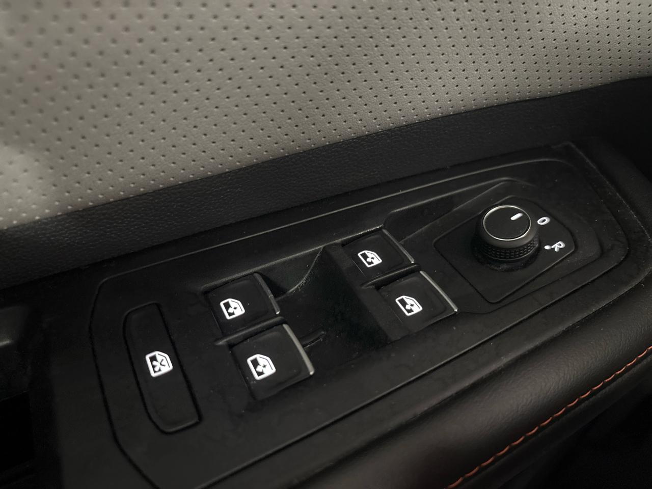 Volkswagen Atlas 2.0T Peak Edition SEL 4MOTION 2024