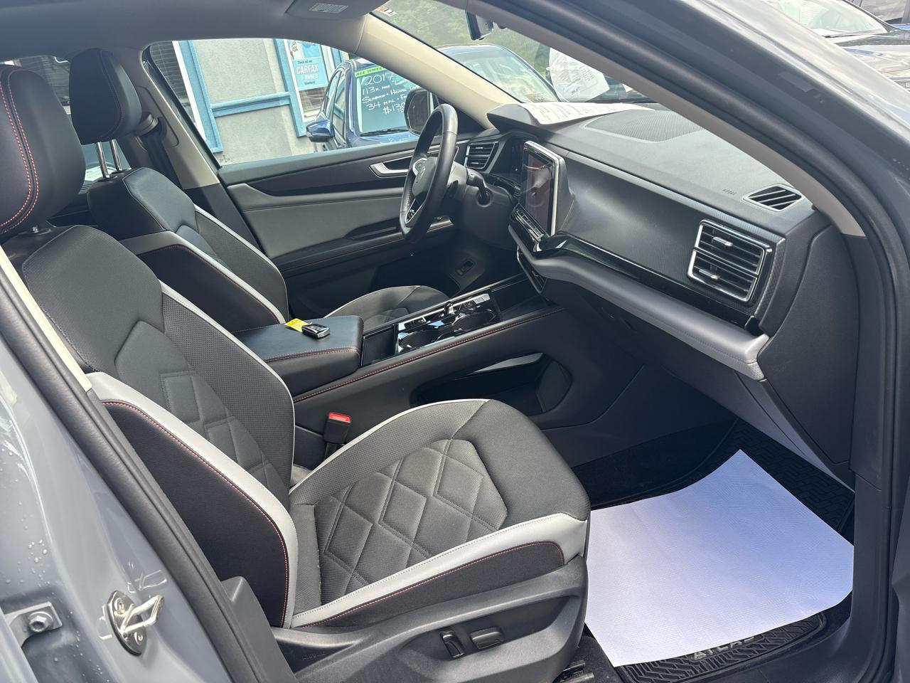 Volkswagen Atlas 2.0T Peak Edition SEL 4MOTION 2024