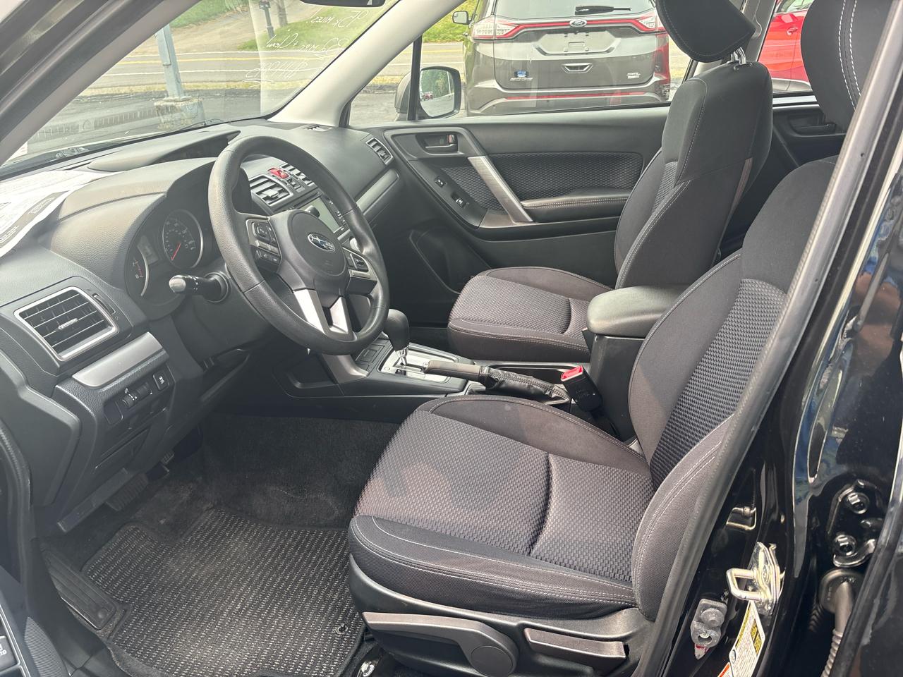 Subaru Forester 2.5i CVT 2017