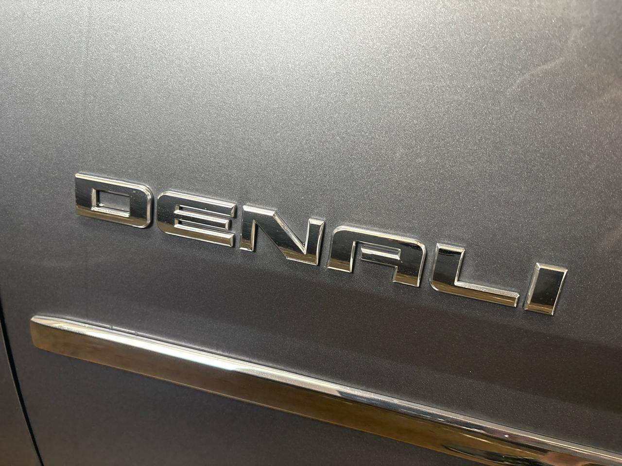 GMC Yukon 4WD 4dr Denali 2019
