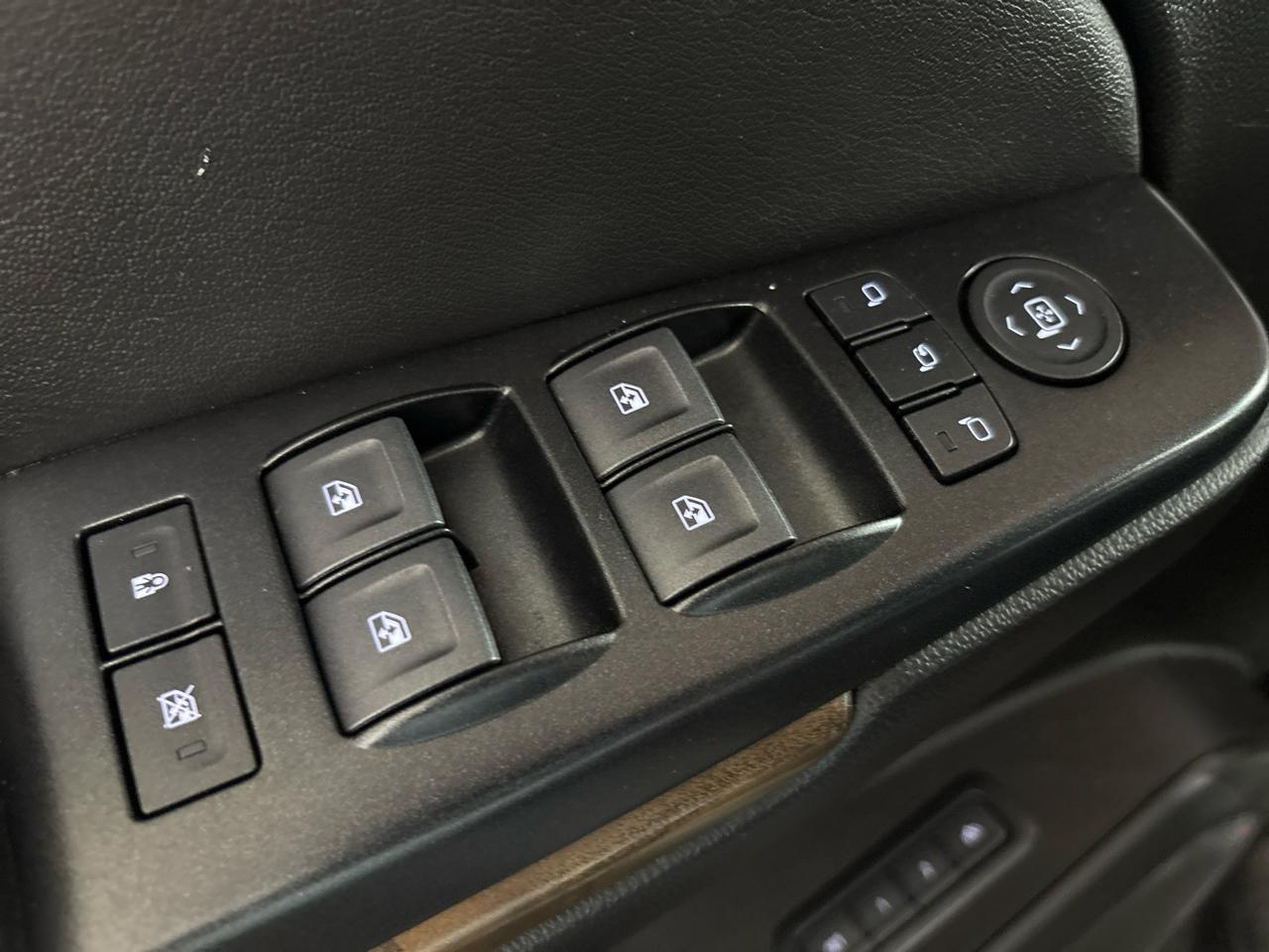 GMC Yukon 4WD 4dr Denali 2019
