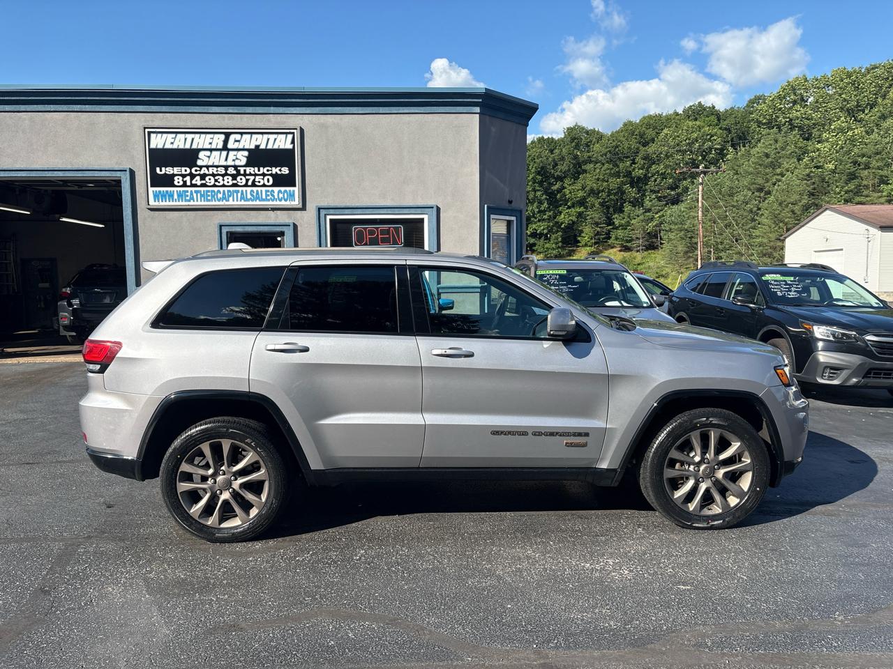 Jeep Grand Cherokee 4WD 4dr Limited 75th Anniversary 2016