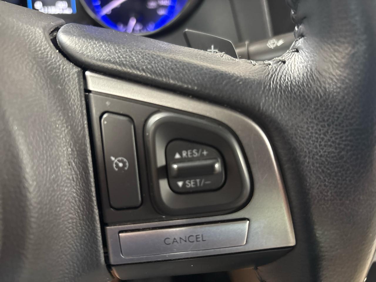 Subaru Legacy 4dr Sdn 2.5i Premium 2015