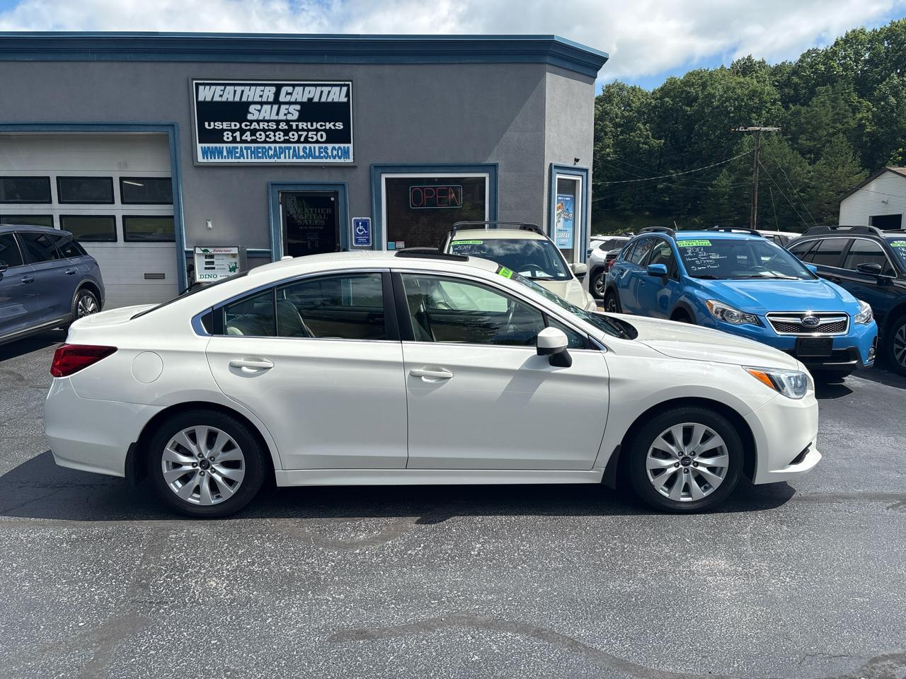 Subaru Legacy 4dr Sdn 2.5i Premium 2015