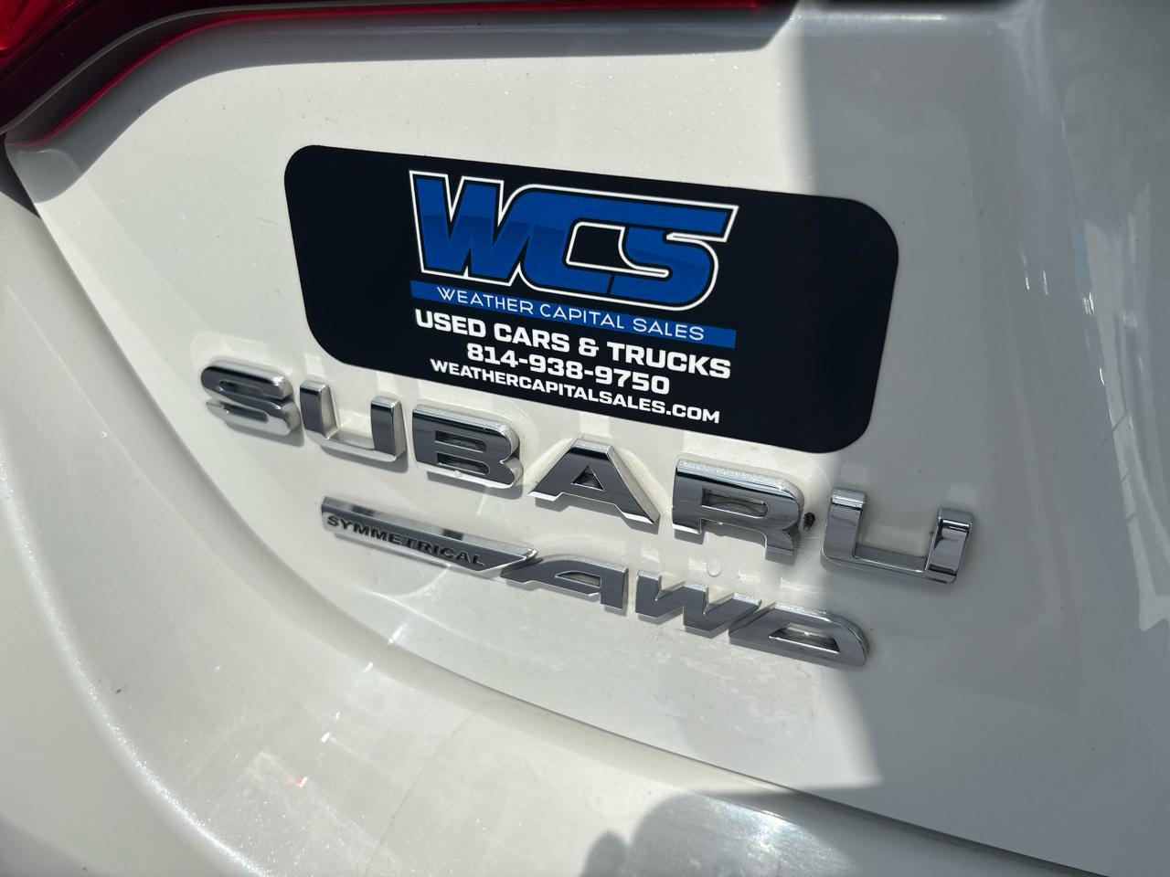Subaru Legacy 4dr Sdn 2.5i Premium 2015