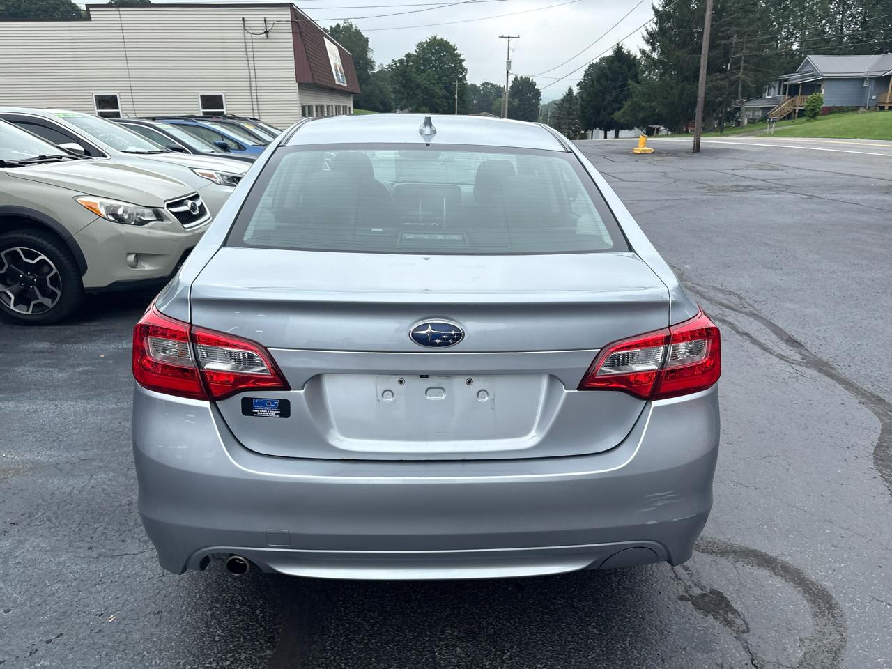Subaru Legacy 4dr Sdn 2.5i Limited PZEV 2016