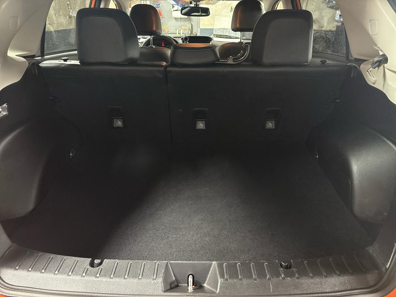 Subaru XV Crosstrek 5dr Auto 2.0i Limited 2013