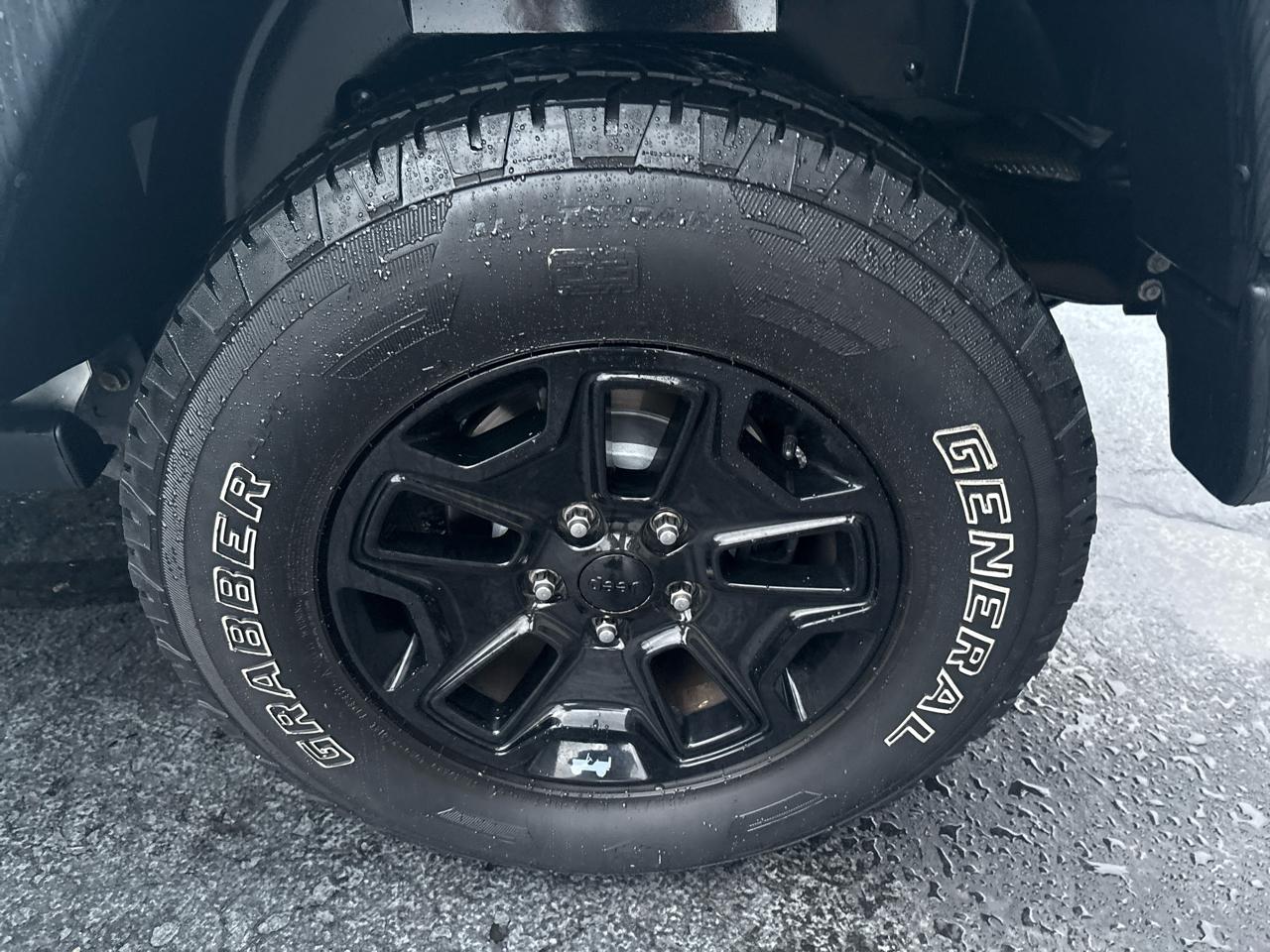 Jeep Wrangler 4WD 2dr Willys Wheeler 2015