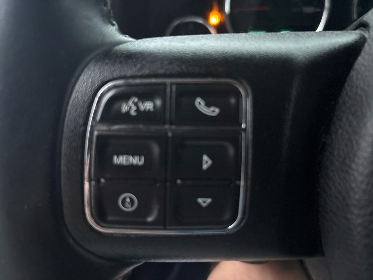 Jeep Wrangler 4WD 2dr Willys Wheeler 2015