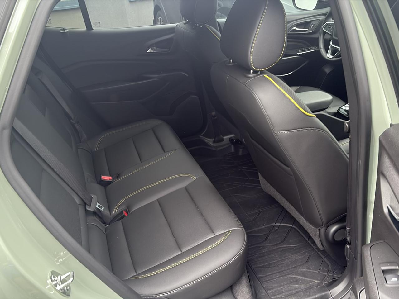 Chevrolet Trax FWD 4dr ACTIV 2025