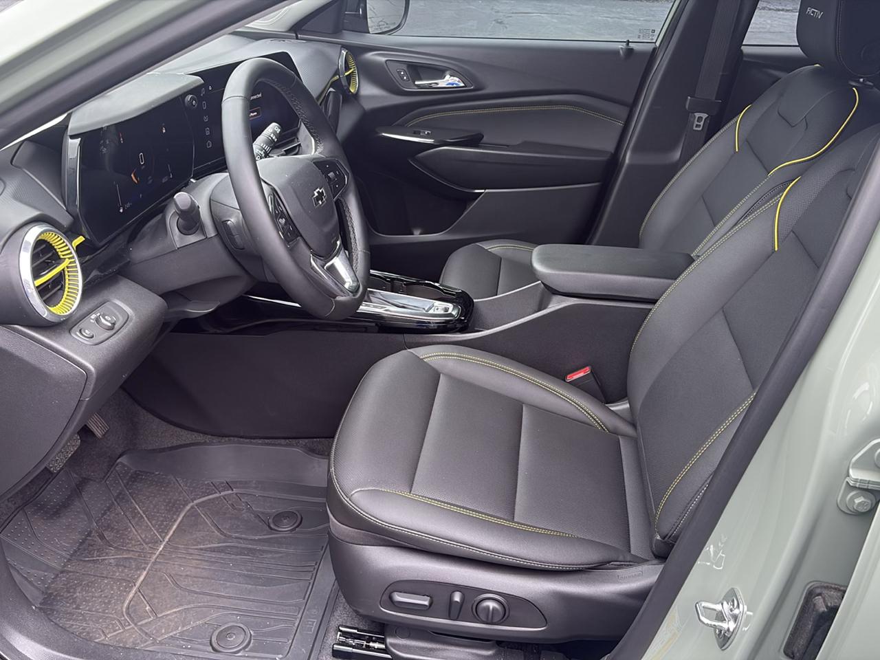 Chevrolet Trax FWD 4dr ACTIV 2025