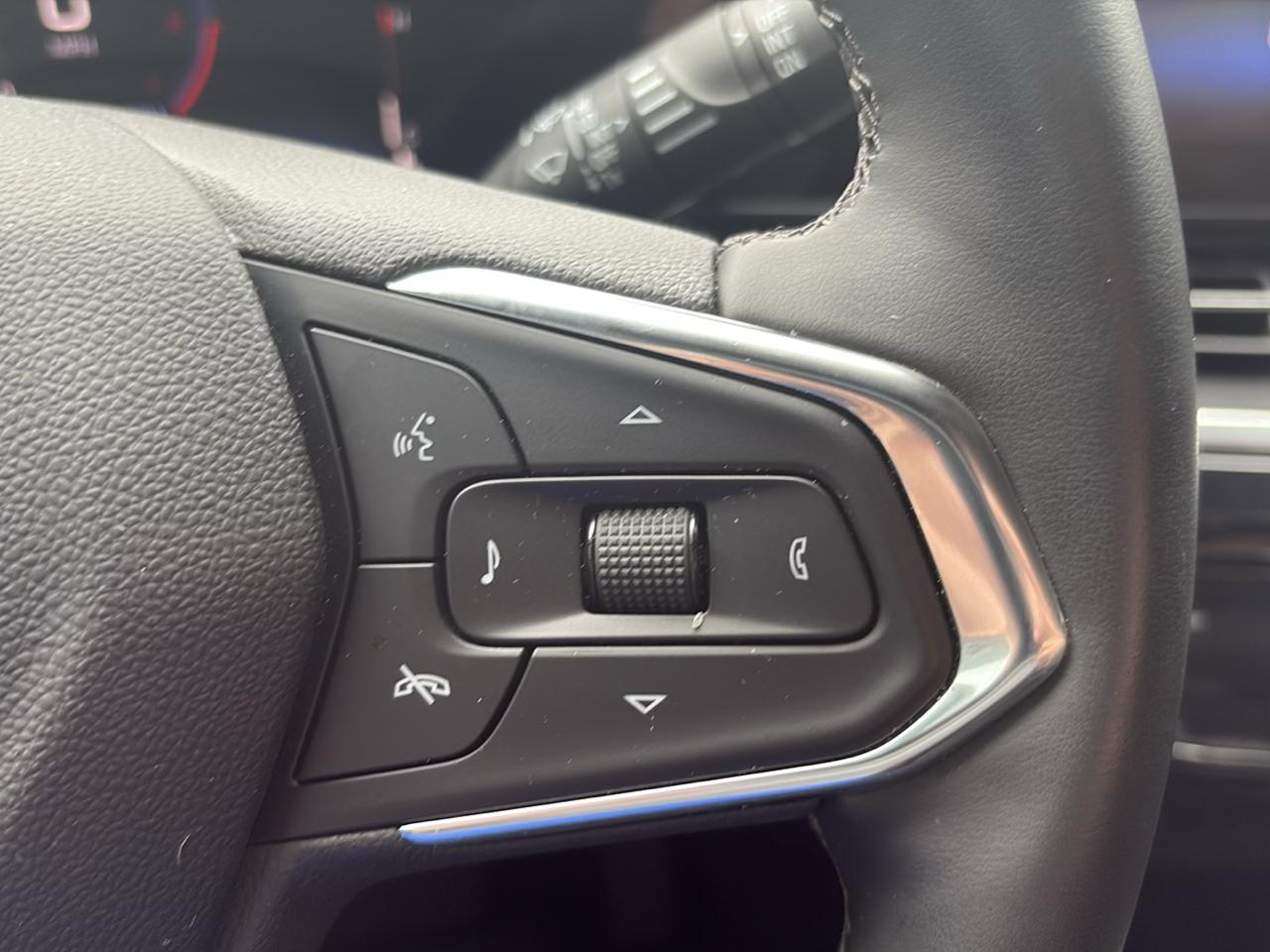 Chevrolet Trax FWD 4dr ACTIV 2025