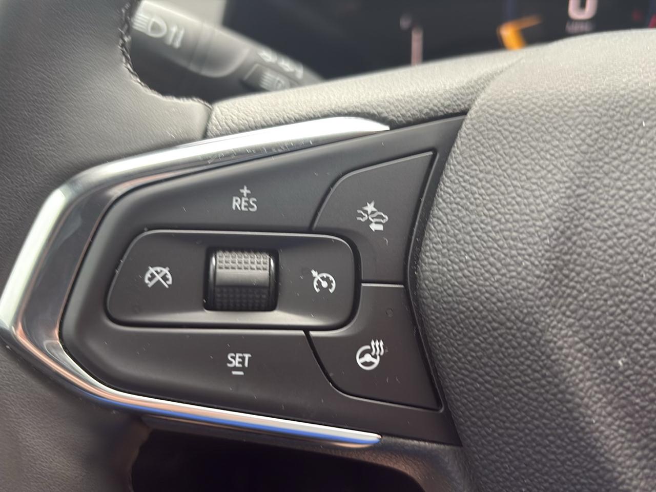 Chevrolet Trax FWD 4dr ACTIV 2025