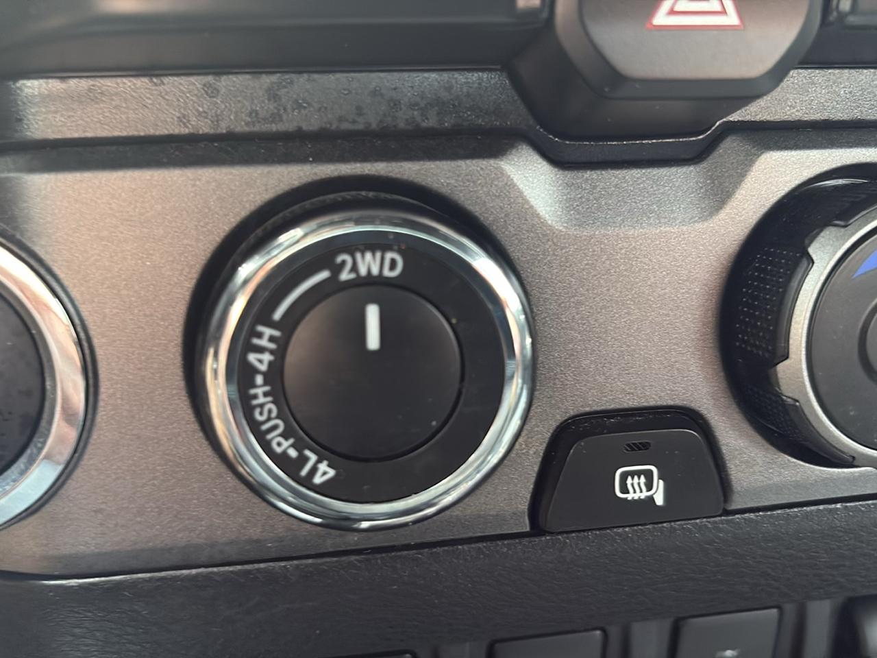 Toyota Tacoma 4WD TRD Off Road Double Cab 6' Bed V6 AT (Natl) 2023