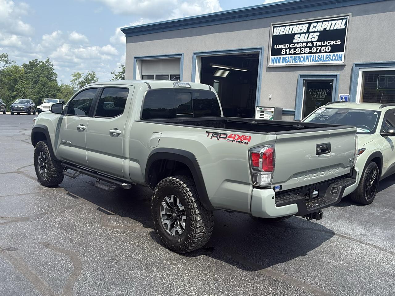 Toyota Tacoma 4WD TRD Off Road Double Cab 6' Bed V6 AT (Natl) 2023
