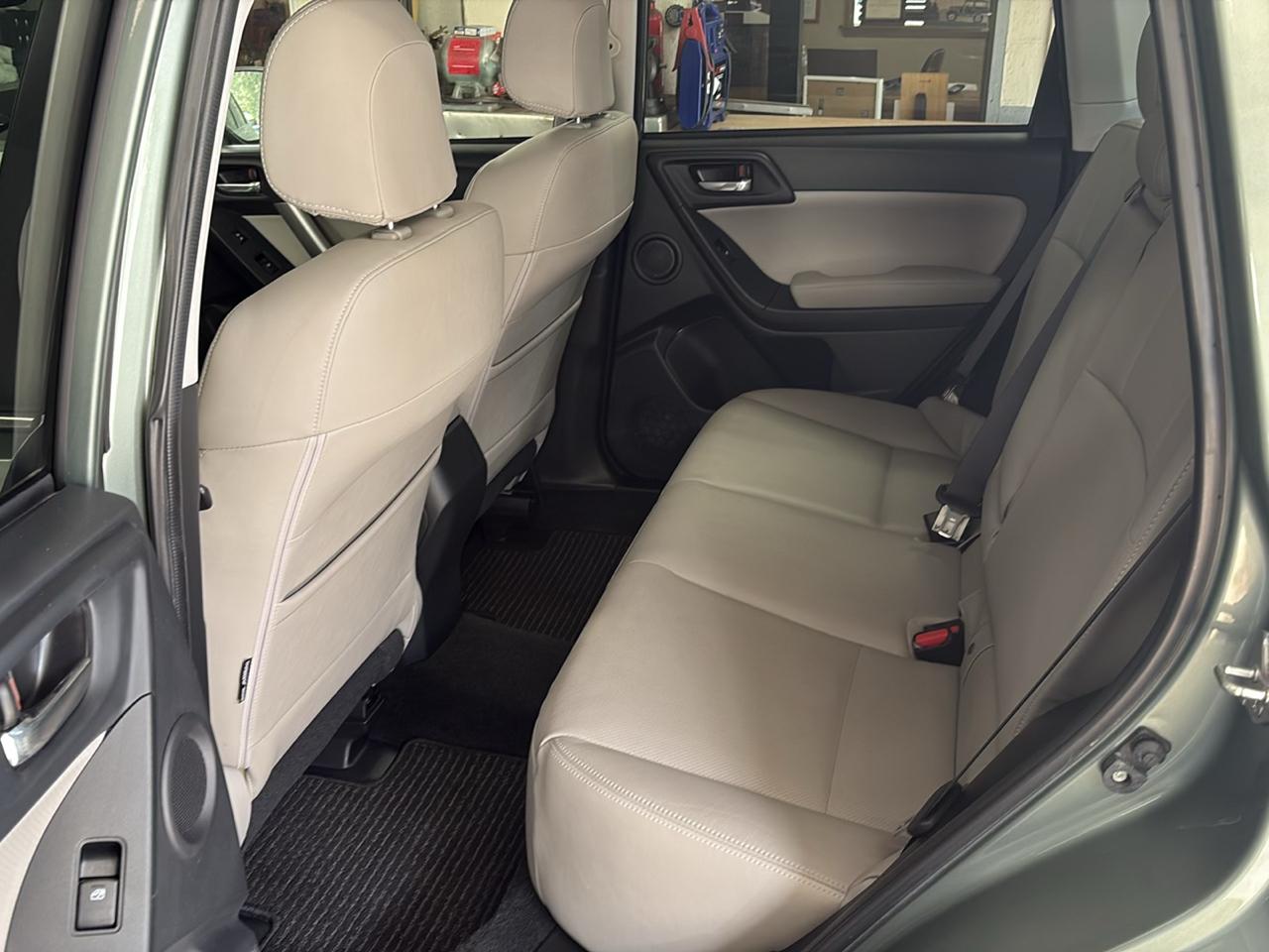 Subaru Forester 4dr CVT 2.5i Touring PZEV 2016
