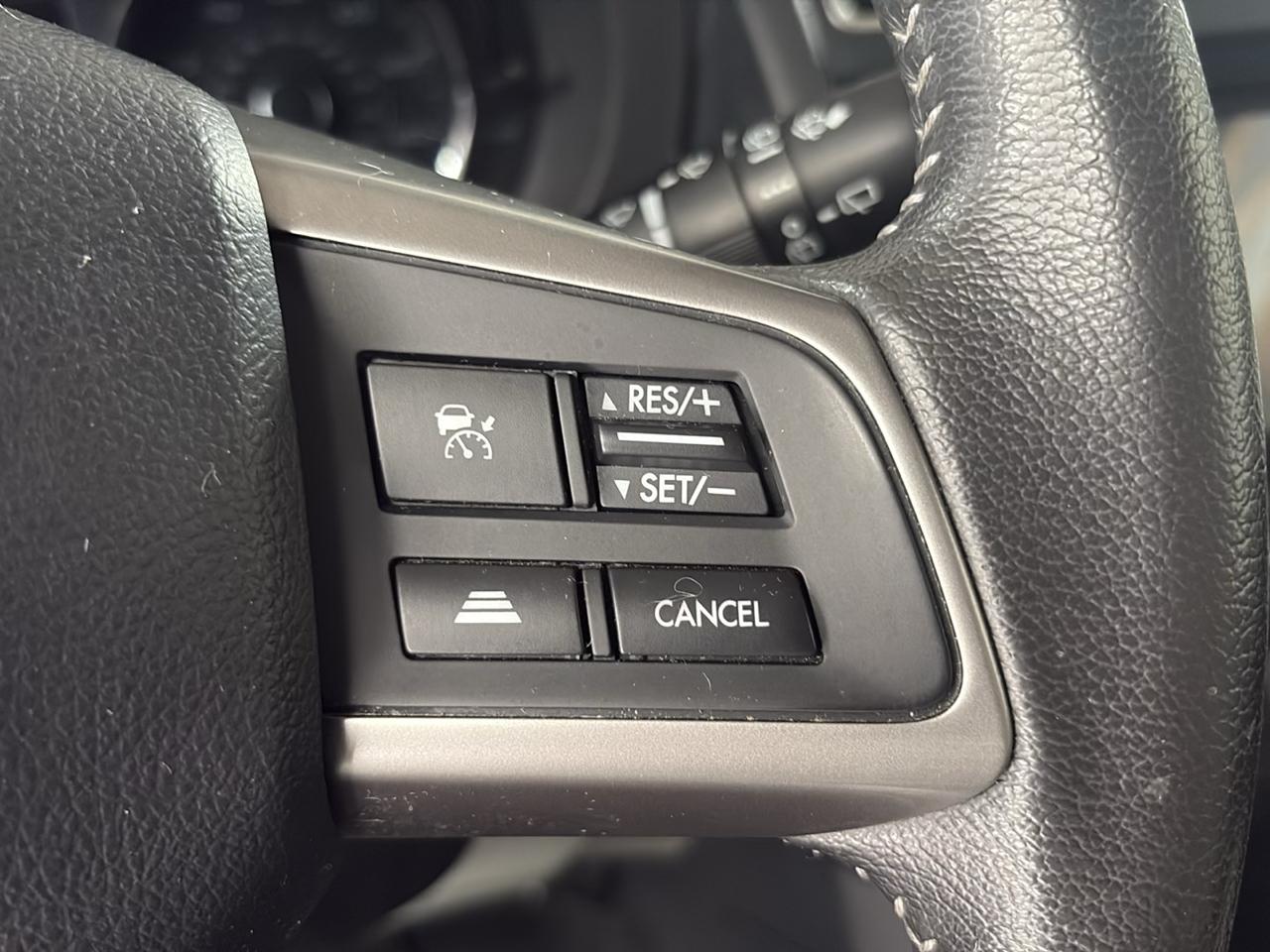 Subaru Forester 4dr CVT 2.5i Touring PZEV 2016