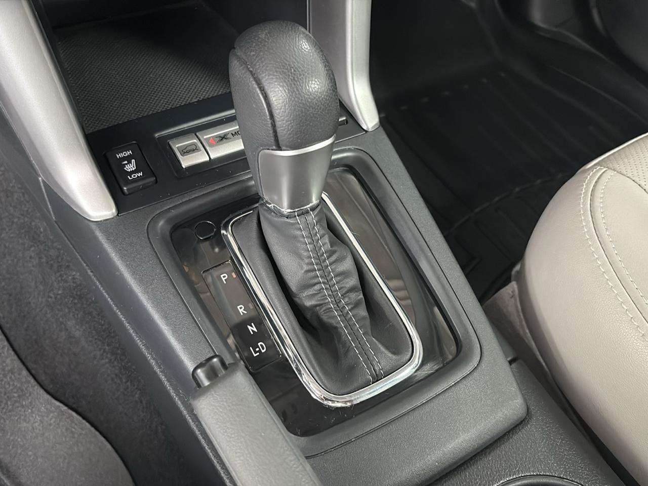 Subaru Forester 4dr CVT 2.5i Touring PZEV 2016