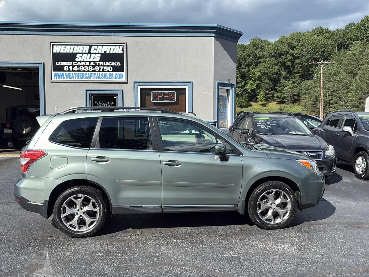 Subaru Forester 4dr CVT 2.5i Touring PZEV 2016