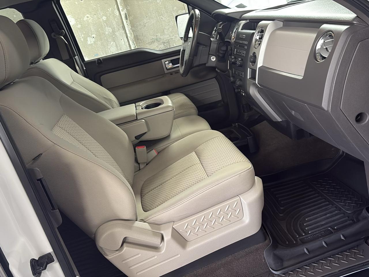 Ford F-150 4WD SuperCab 133" XLT 2010
